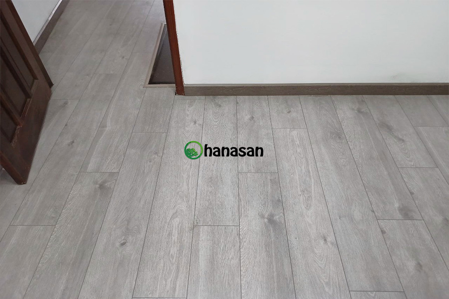 Sàn gỗ nhập khẩu đức binyl pro bt 1531