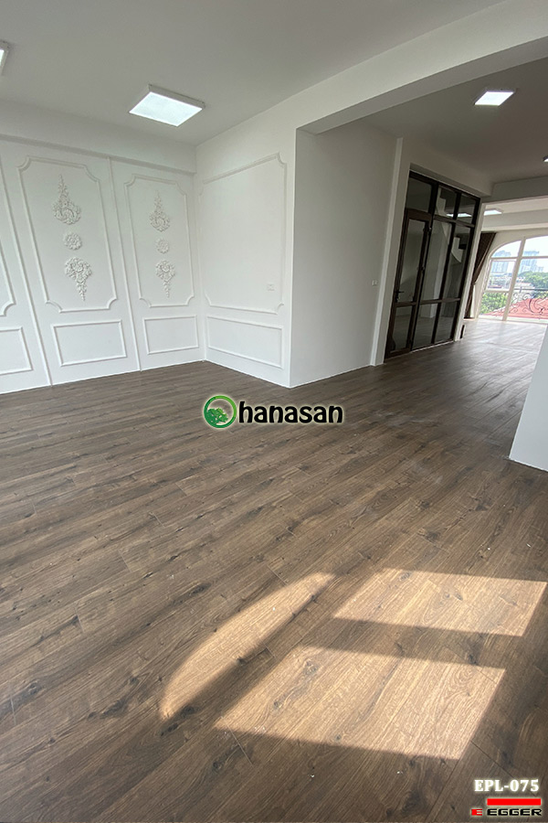 sàn gỗ cao cấp nhập khẩu egger 075