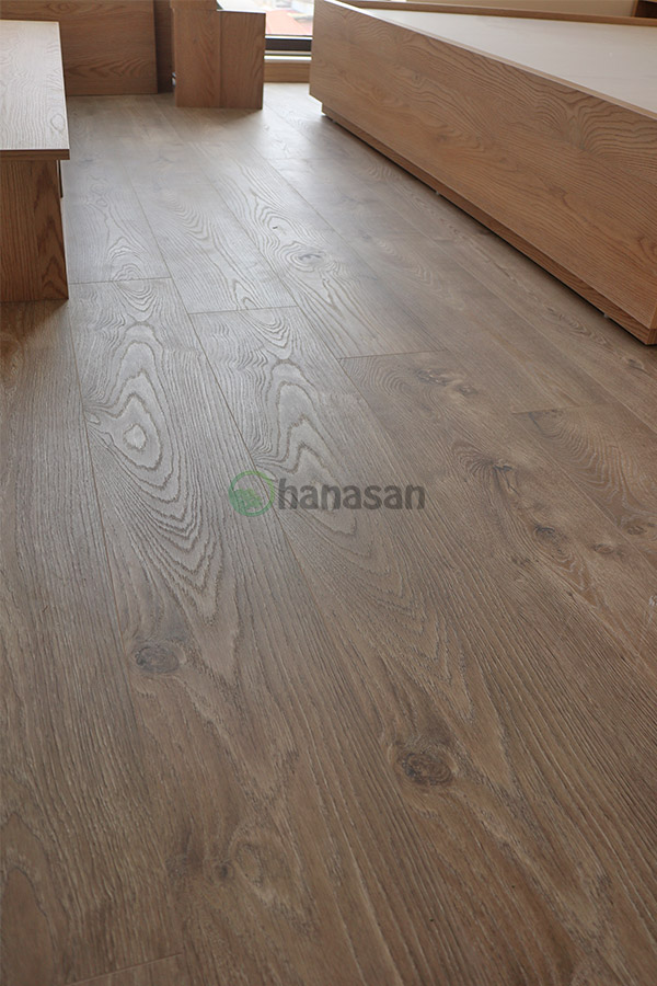 Công trình thực tế sàn gỗ kronopol D4905